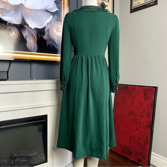 Green Button-Down Midi Dress - Picture 3 of 5
